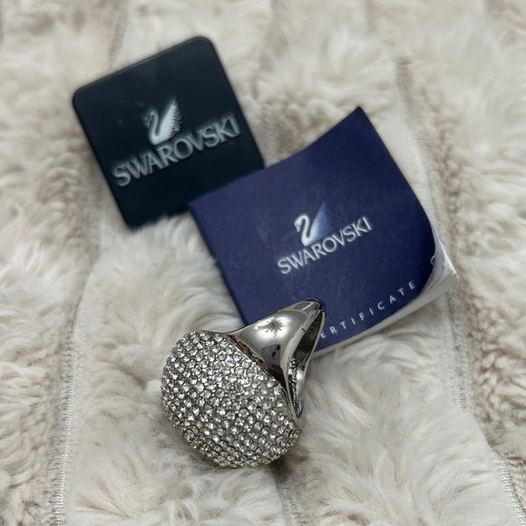 Swarovski Dome Cocktail Ring - Picture 6 of 9